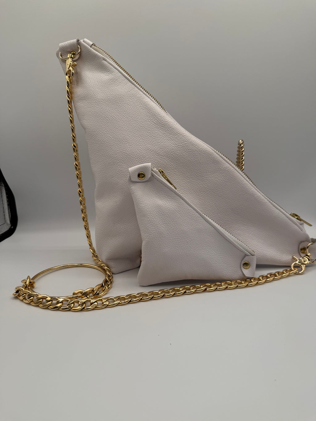 Glamorous Cross Body “The Opal”